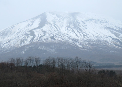 駒ヶ岳冠雪