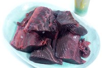 北海道産天然本まぐろの血合い肉