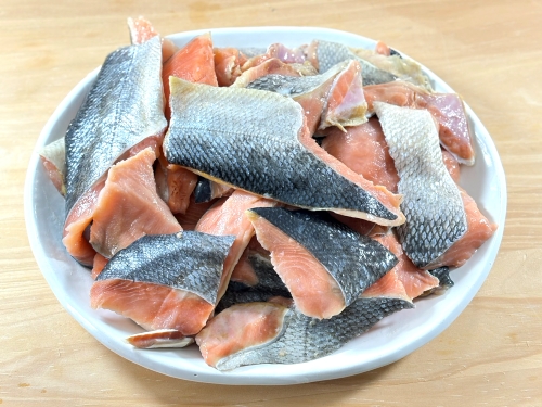 塩鮭の大きな切り落とし