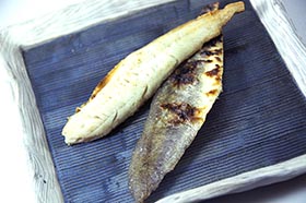 北海道産氷下魚（こまい）フィレ一夜干し